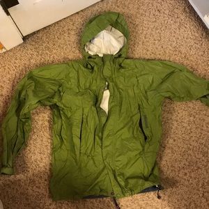 Marmot rain jacket/wind breaker